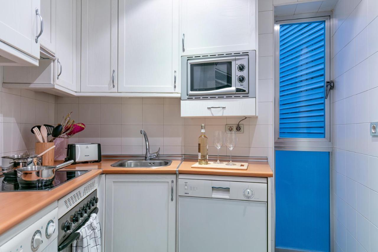 Luxury Belmont Puerta Del Sol Lejlighed Madrid Eksteriør billede