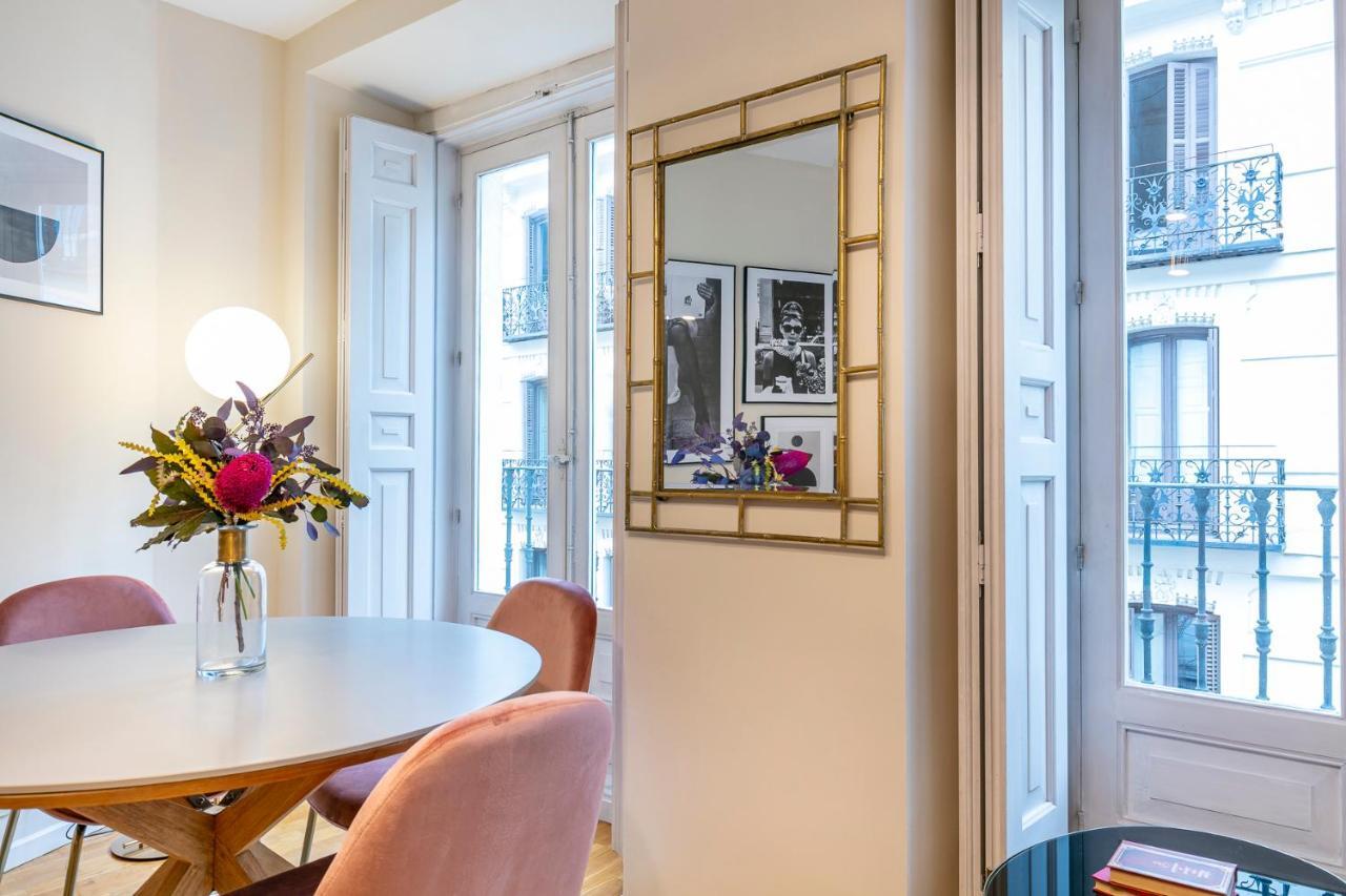 Luxury Belmont Puerta Del Sol Lejlighed Madrid Eksteriør billede