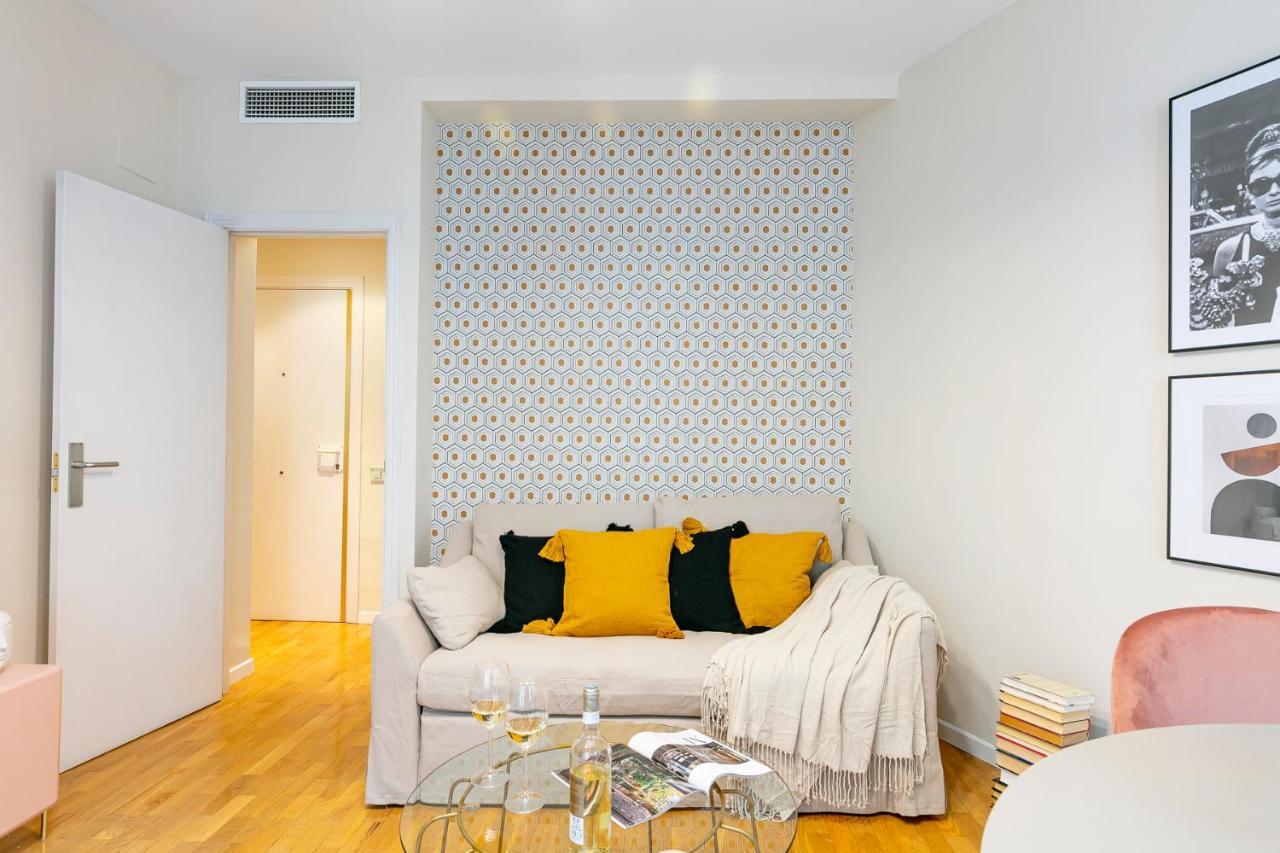 Luxury Belmont Puerta Del Sol Lejlighed Madrid Eksteriør billede