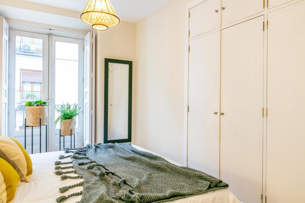 Luxury Belmont Puerta Del Sol Lejlighed Madrid Eksteriør billede